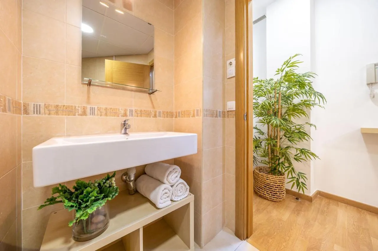 Historic City Centre Mitjana Málaga Appartement