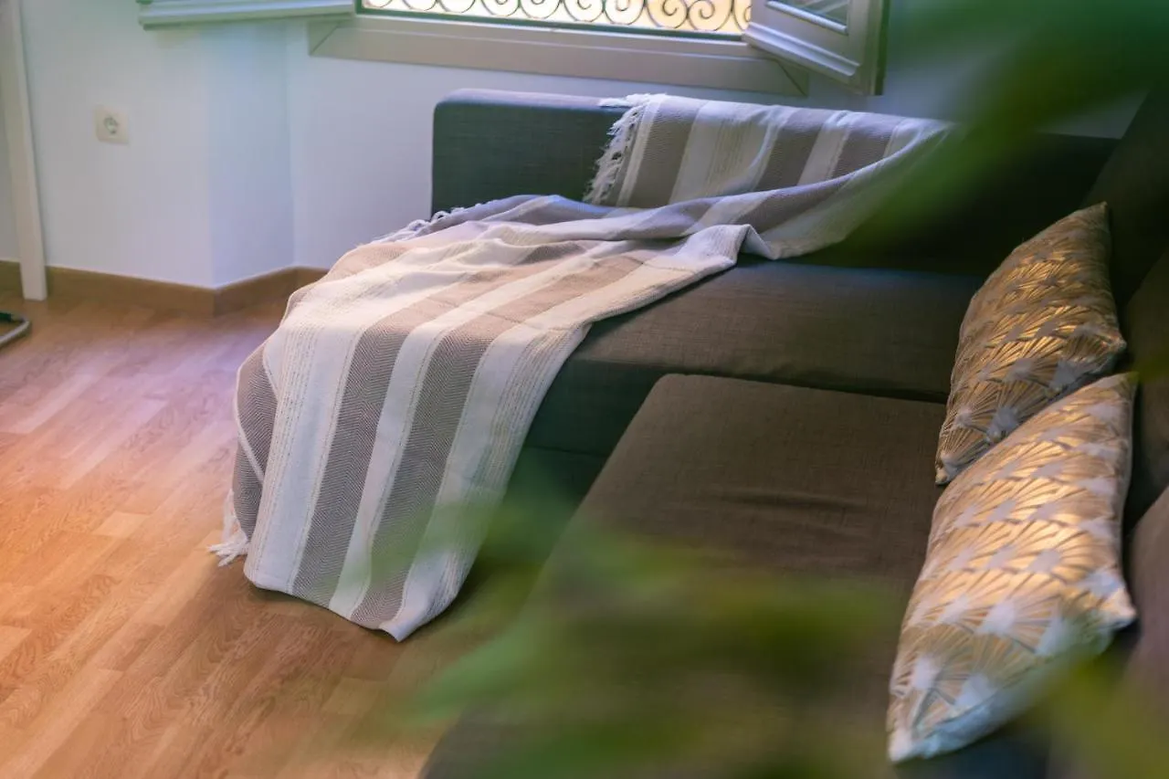 Historic City Centre Mitjana Malaga Apartment